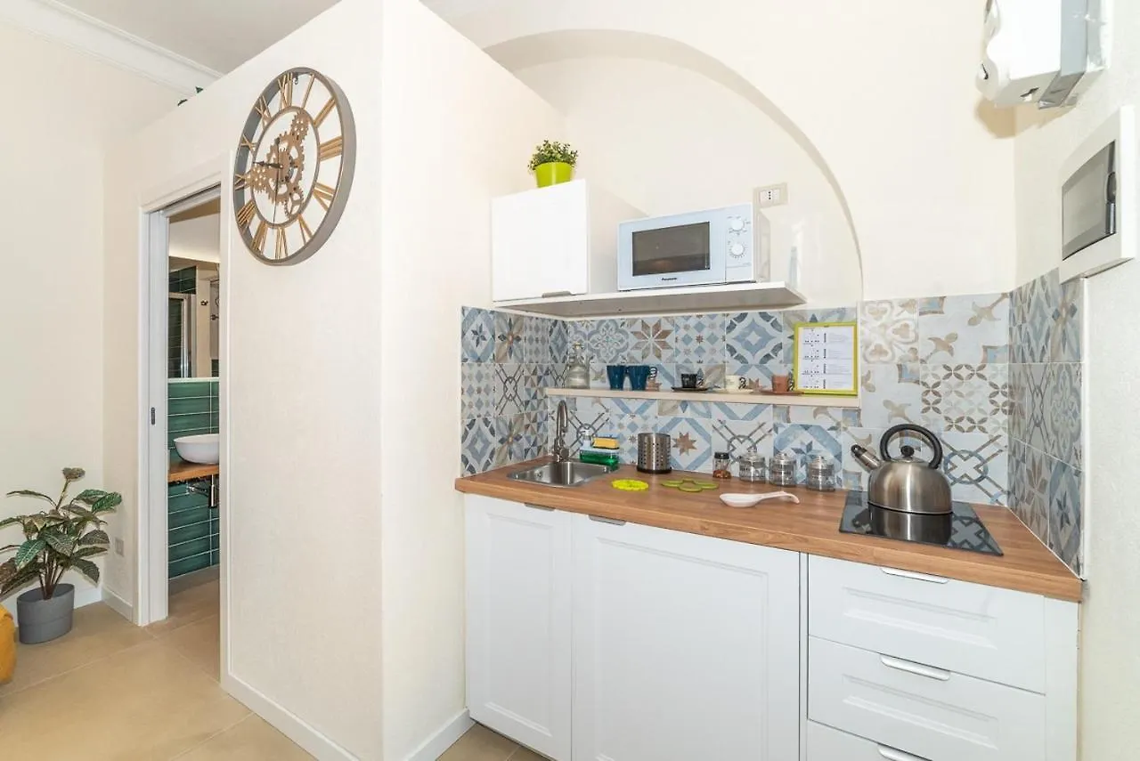 Suite Caronda Catania 0*,  Italy